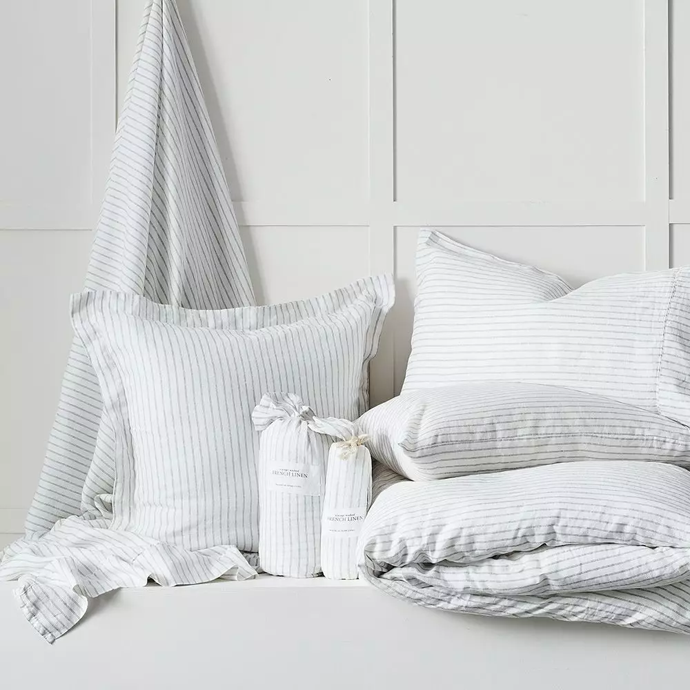 Antwerp Linen Fitted Sheet - White & Charcoal 3 Antwerp Linen Fitted Sheet - White & Charcoal - Image 2