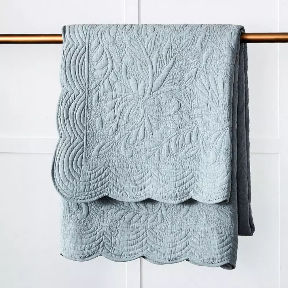 Cullen Coverlet 240x260 3 Cullen Coverlet 240x260