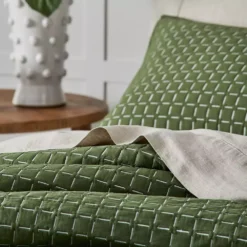 Arabella Coverlet 240x260 -Cozy Comfort Shop 1117261510 c