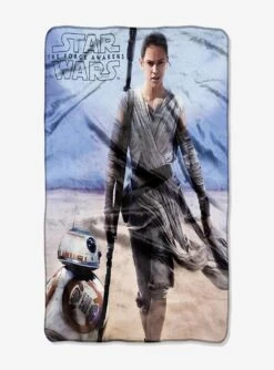 Star Wars Episode 7 The Force Awakens Rey Silk Touch Throw