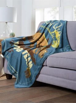 Scooby-Doo Dog Team Throw Blanket -Cozy Comfort Shop 19293508 av2